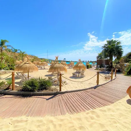 Amazing In Lagoon Appartement Estepona